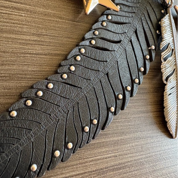 Coach Limited Edition Star Feather Bag Charm Metal Leather Studs - Picture 4 of 11